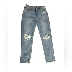 American Eagle Light Wash Jeans